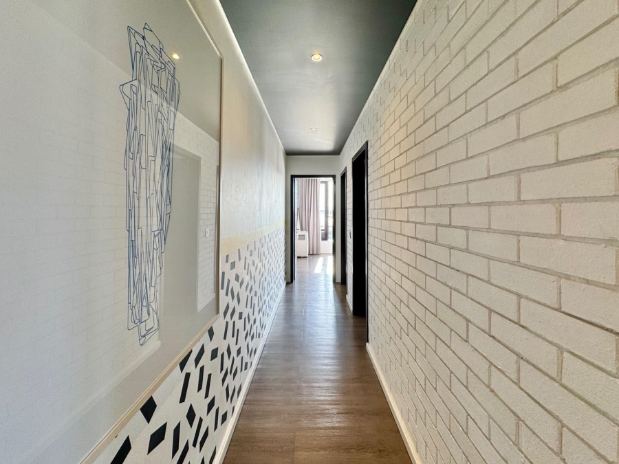 2 Bedroom Property for Sale in Woodstock Western Cape